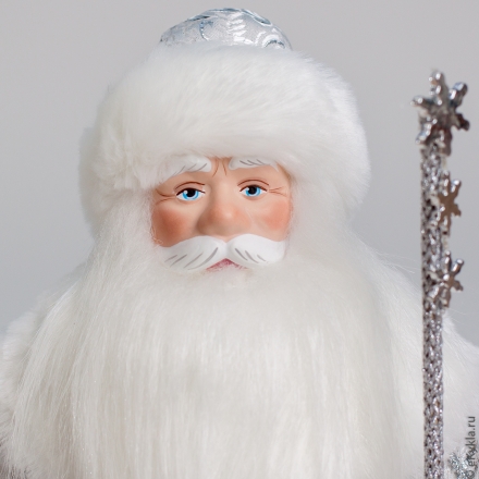 Кукла Дед Мороз под елку в серебре 33см