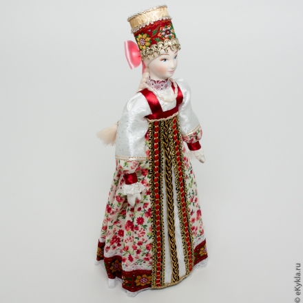 Кукла в костюме Архангельская губерния