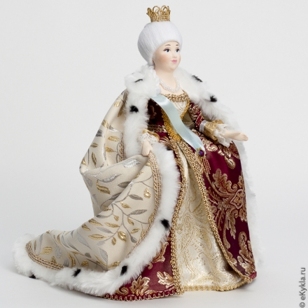 Кукла сувенирная Императрица Екатерина II 30см