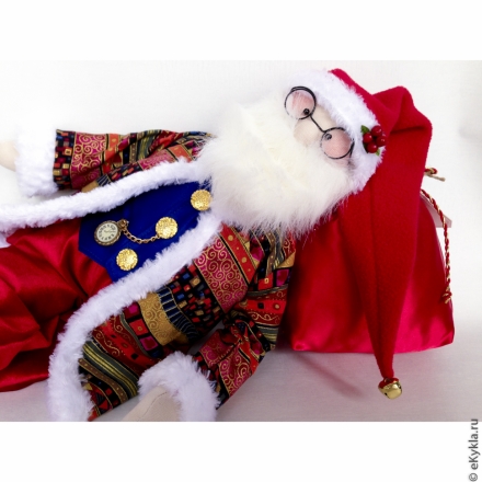 Кукла Дед Мороз с часами 52см